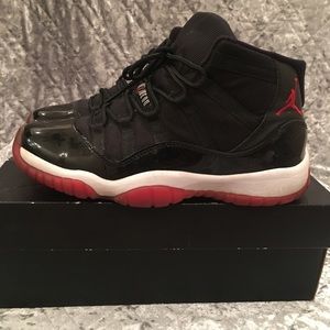 Air Jordan 11 Retro (Bred)